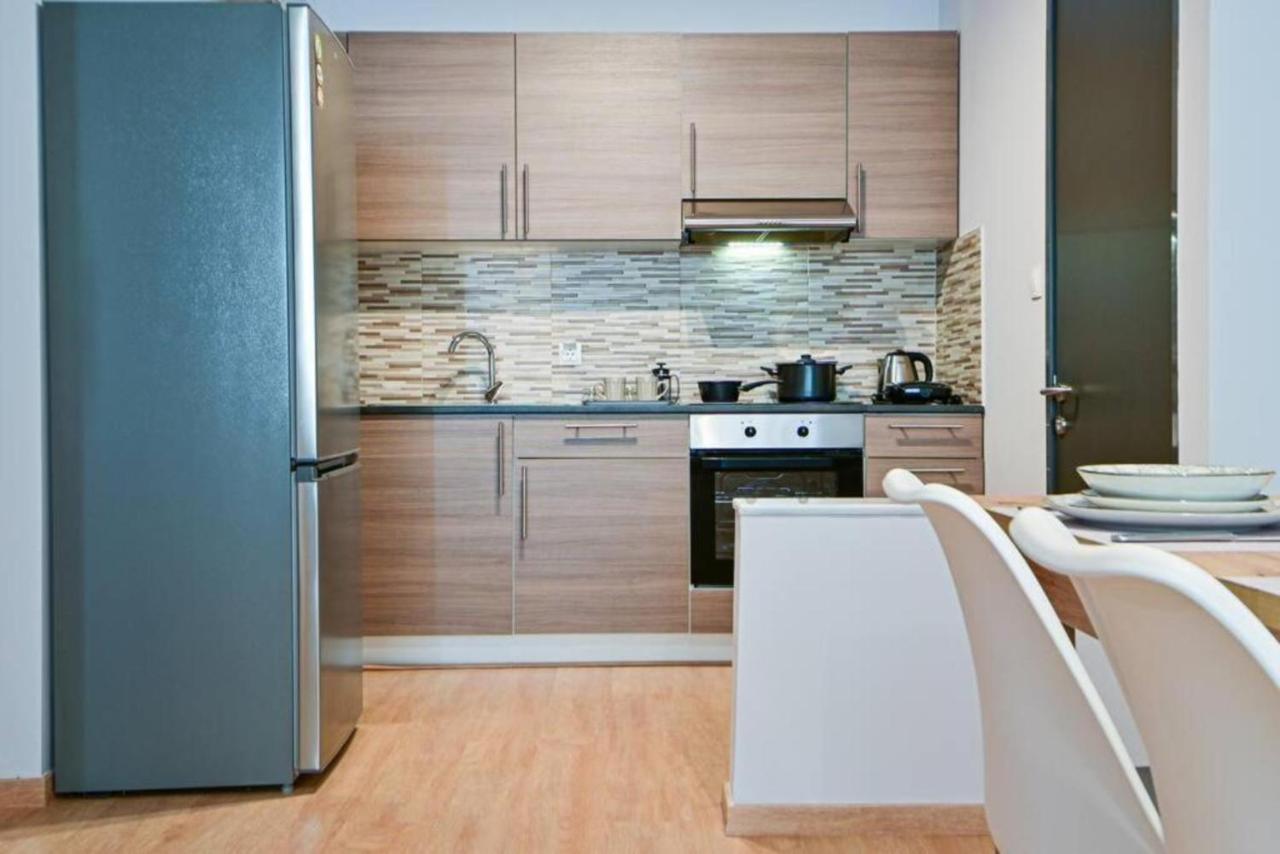 Modern Flat In The Heart Of Port Of Piraeus Διαμέρισμα Εξωτερικό φωτογραφία